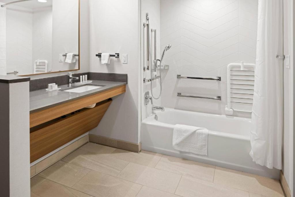 Fairfield Inn & Suites By Marriott San Diego Pacific Beach Zewnętrze zdjęcie